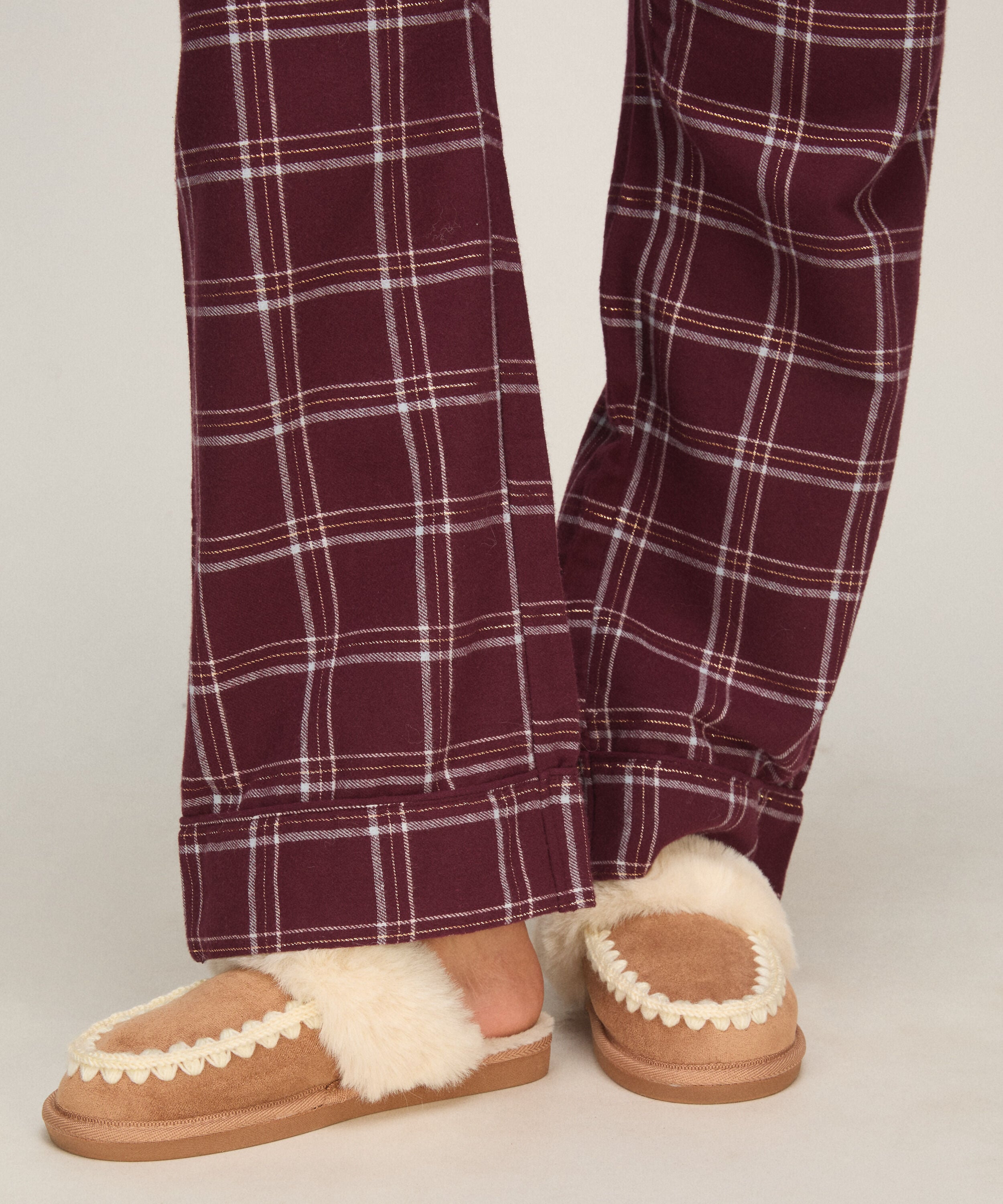 Slipper Faux Suede Stitching