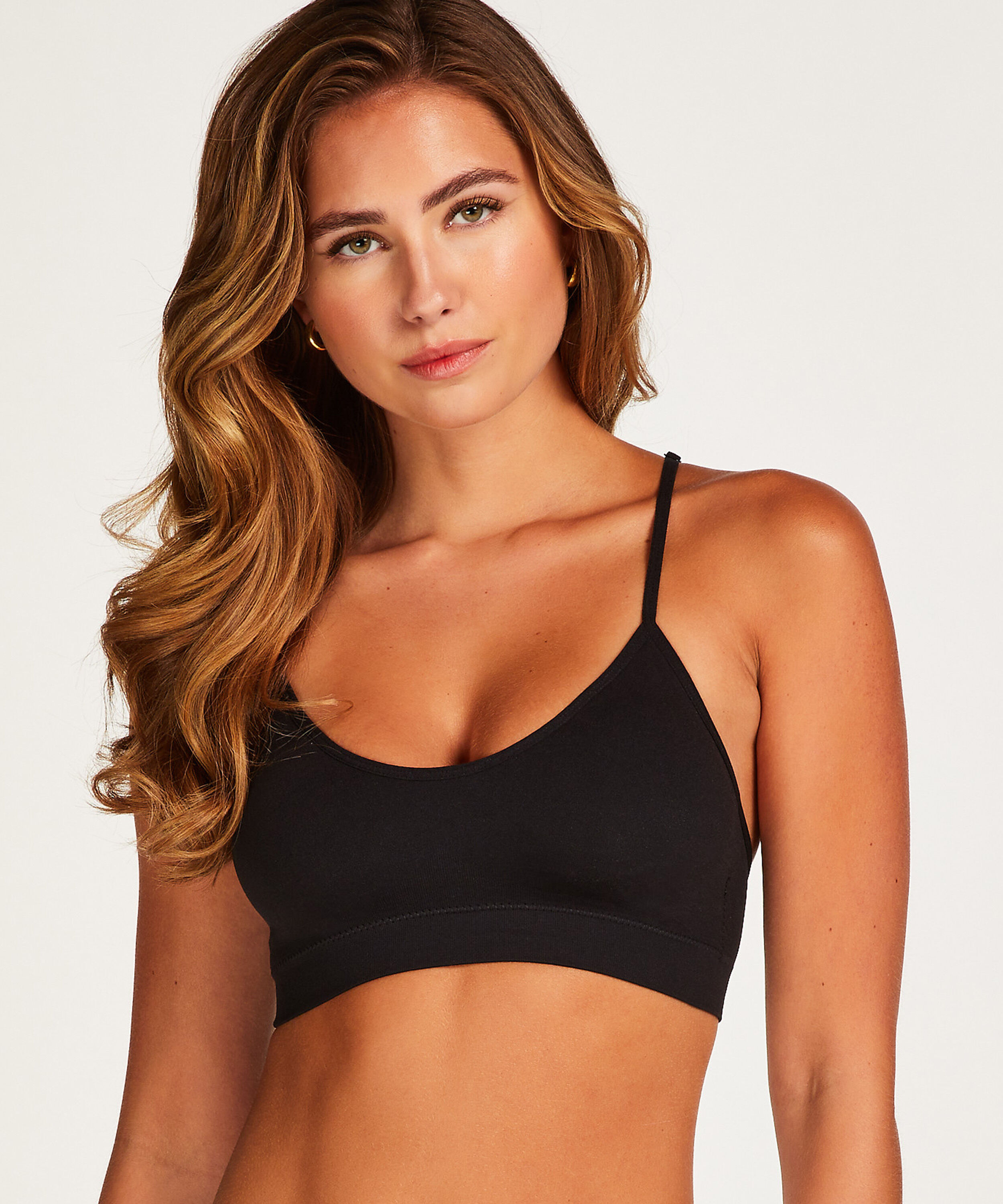 Marine Seamless Bralette, Black