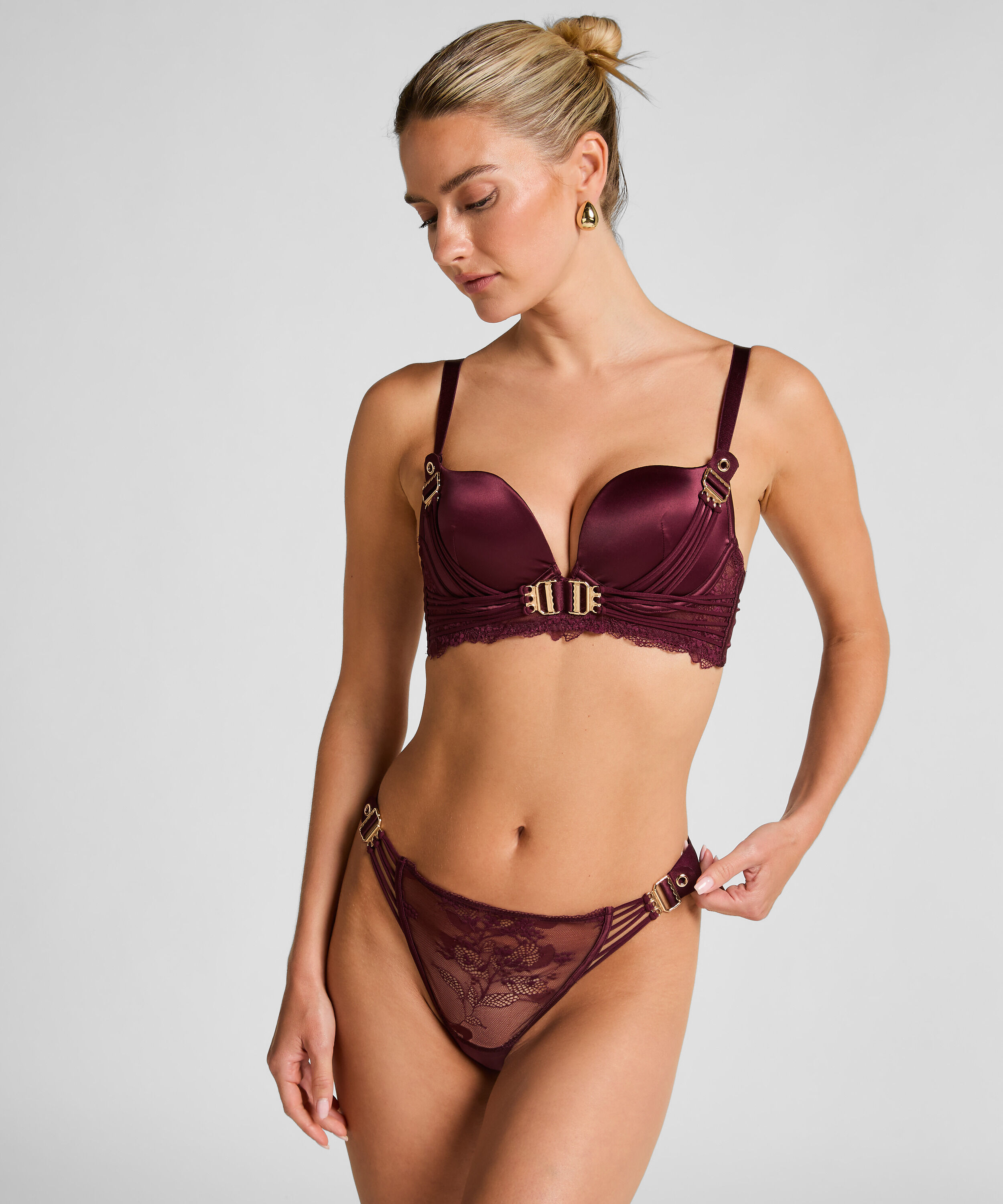 Avela Padded Underwired Longline Push-Up Bra