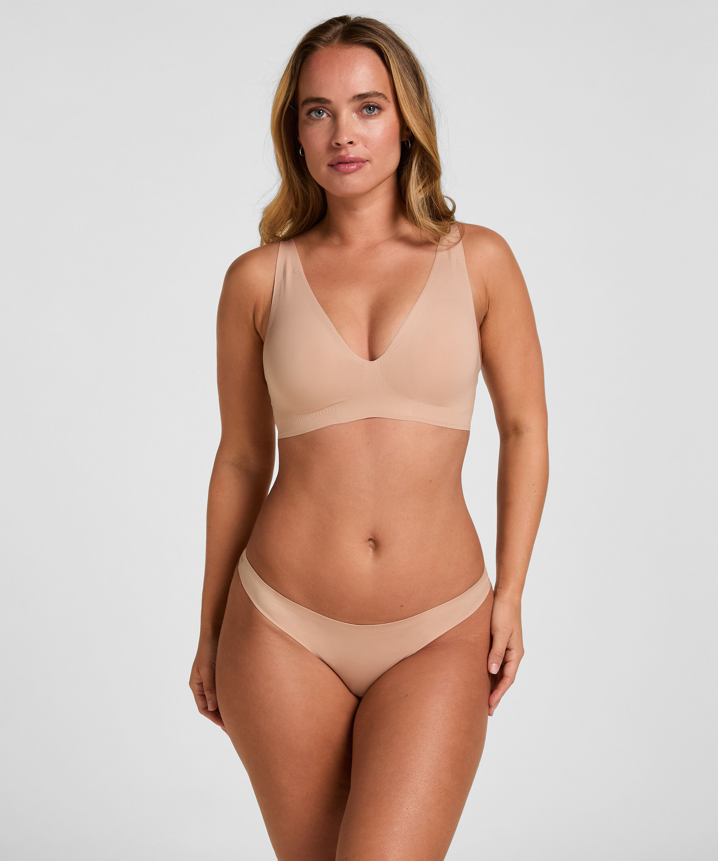 Super Comfort Thong, Beige Super Comfort Thong, Beige