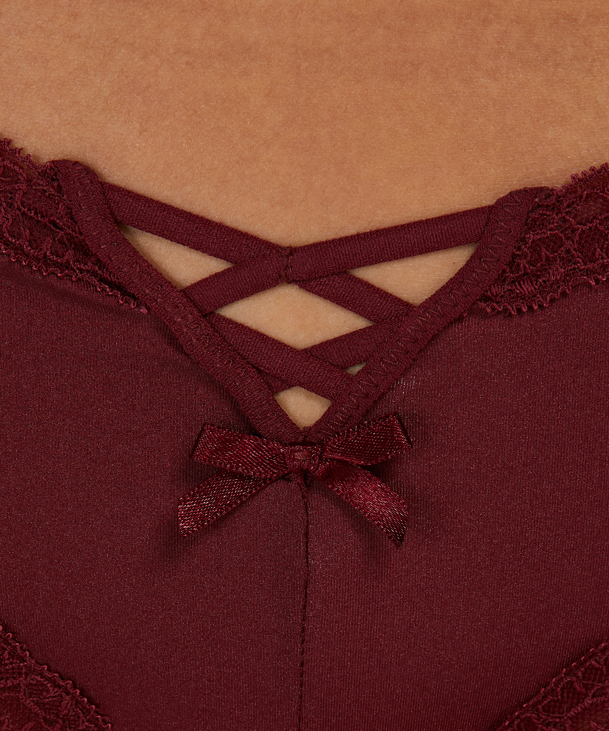 Vixen V-shaped brazilian, Red, main