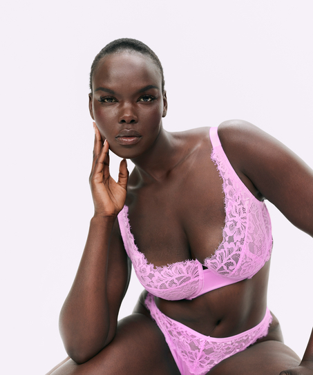 Isabella Brazilian, Pink