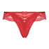 Claire Thong, Red