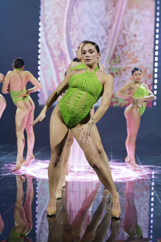 Jenni Body, Green, main