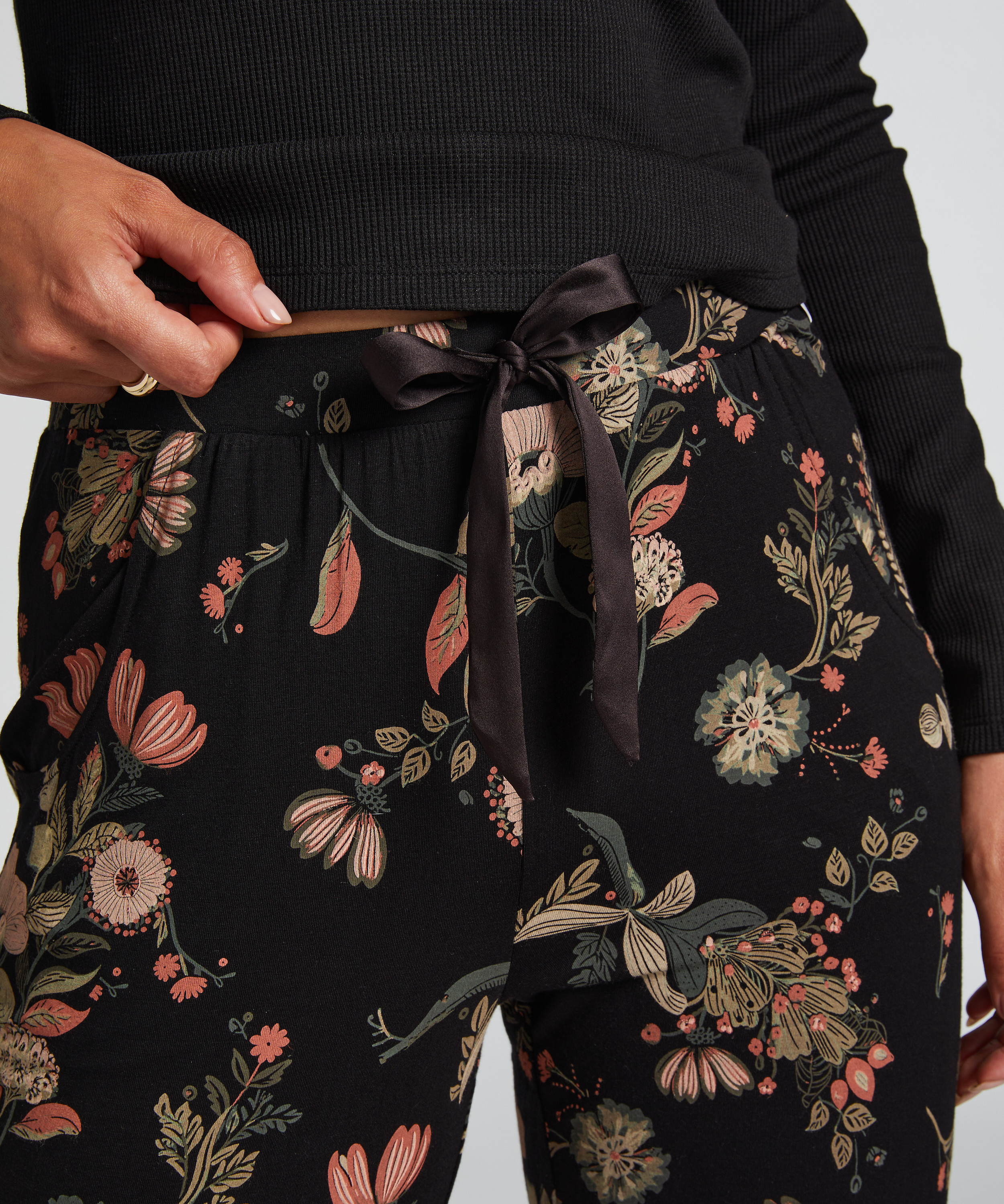 Petite Pyjama Bottoms, Black, main