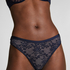 Lea Thong, Blue