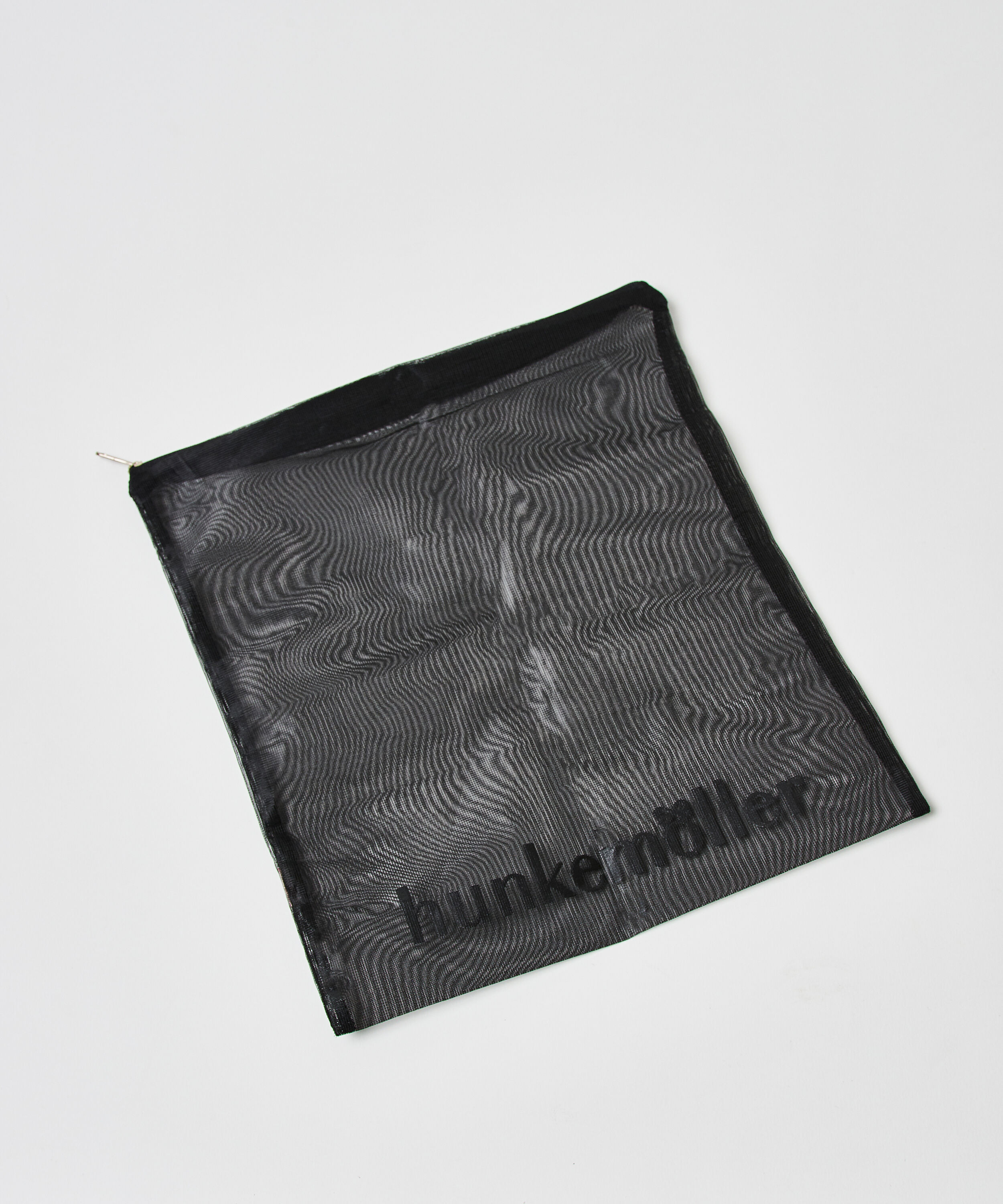 Hosiery bag zipper