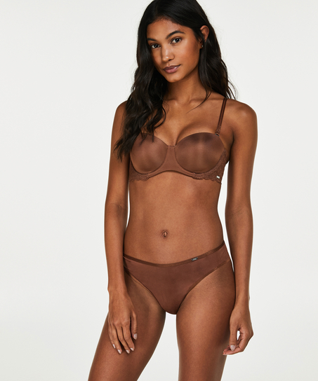 Angie Brazilian, Brown