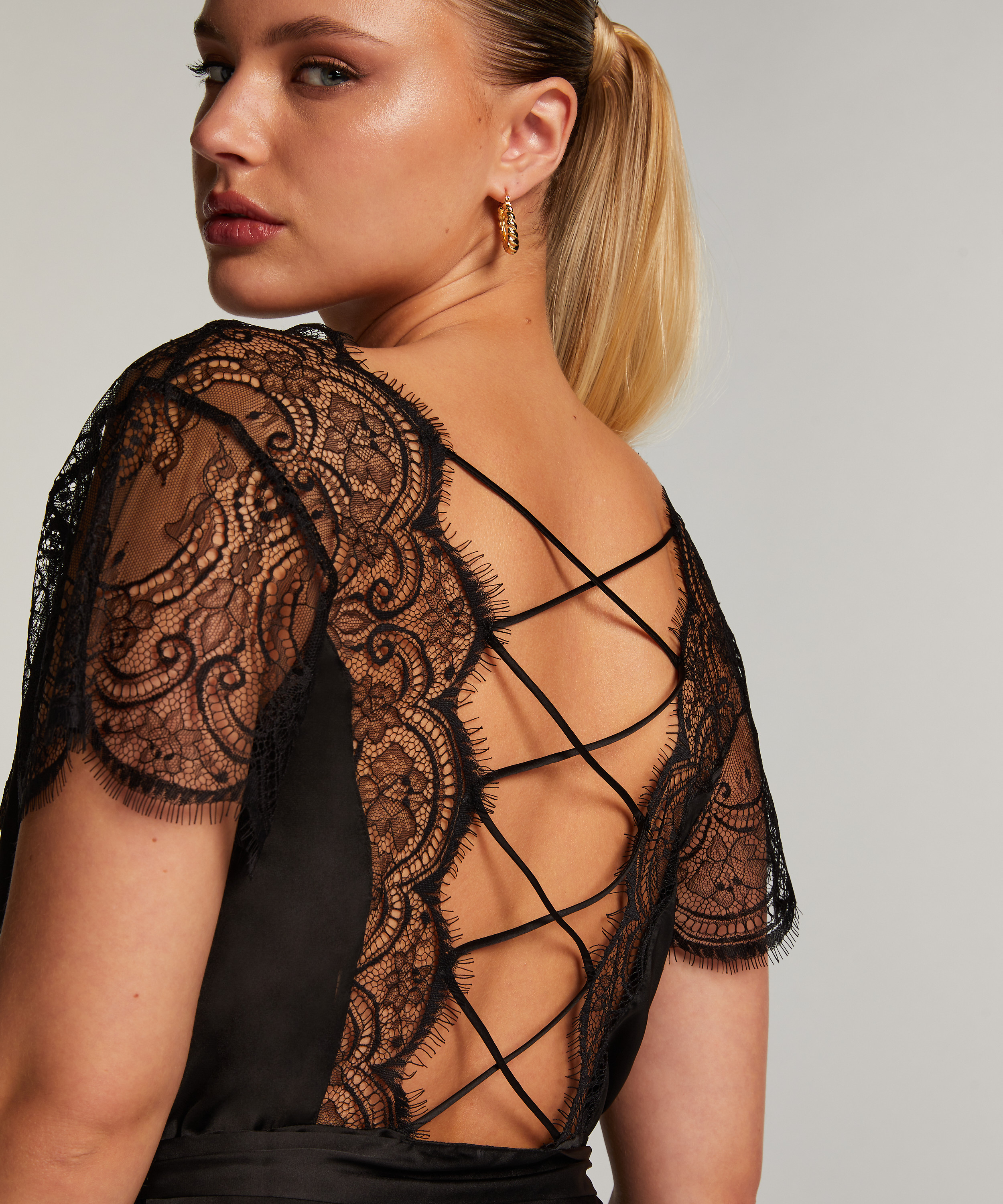 Coco satin kimono, Black, main