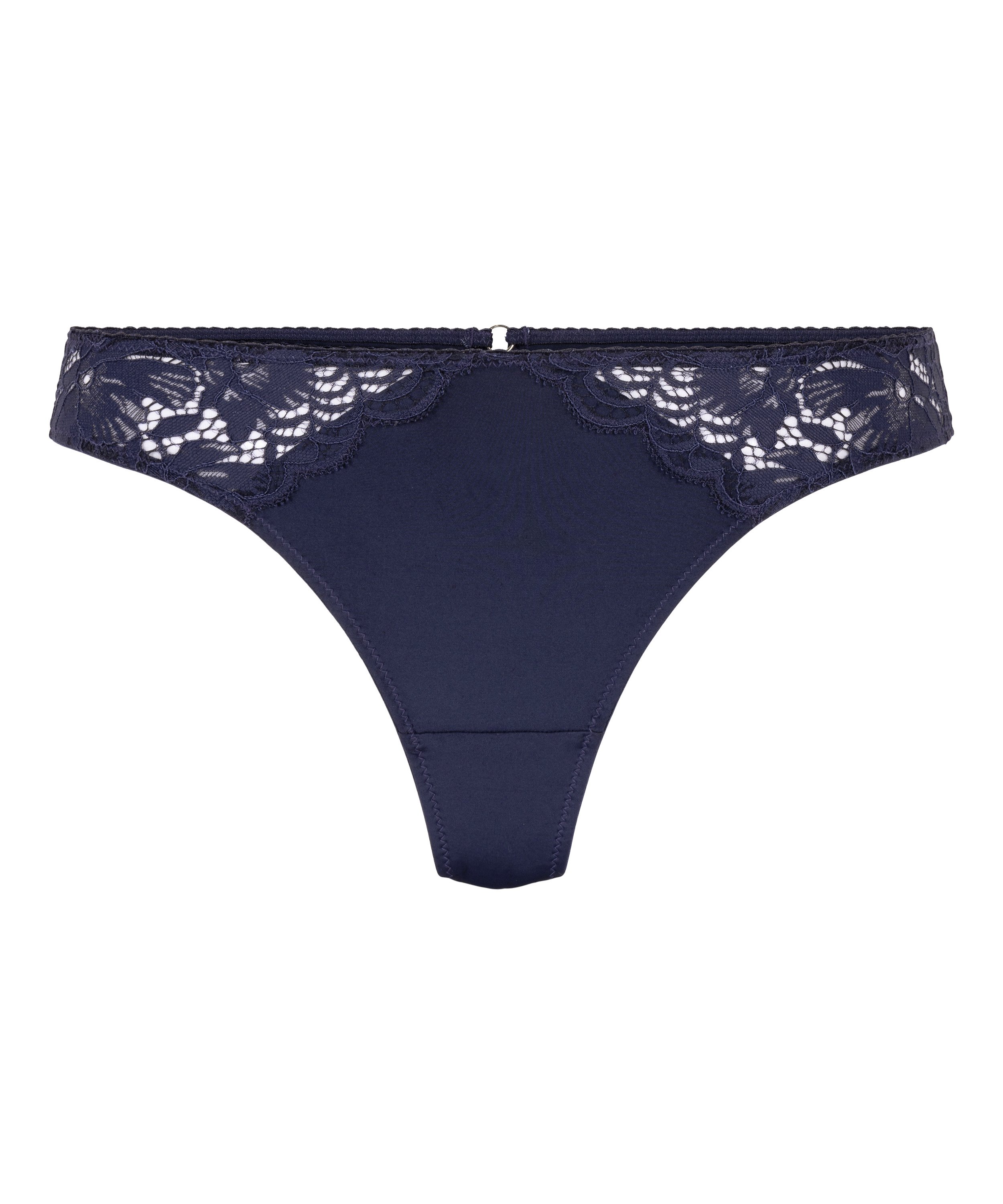 Andrea Thong, Blue, main