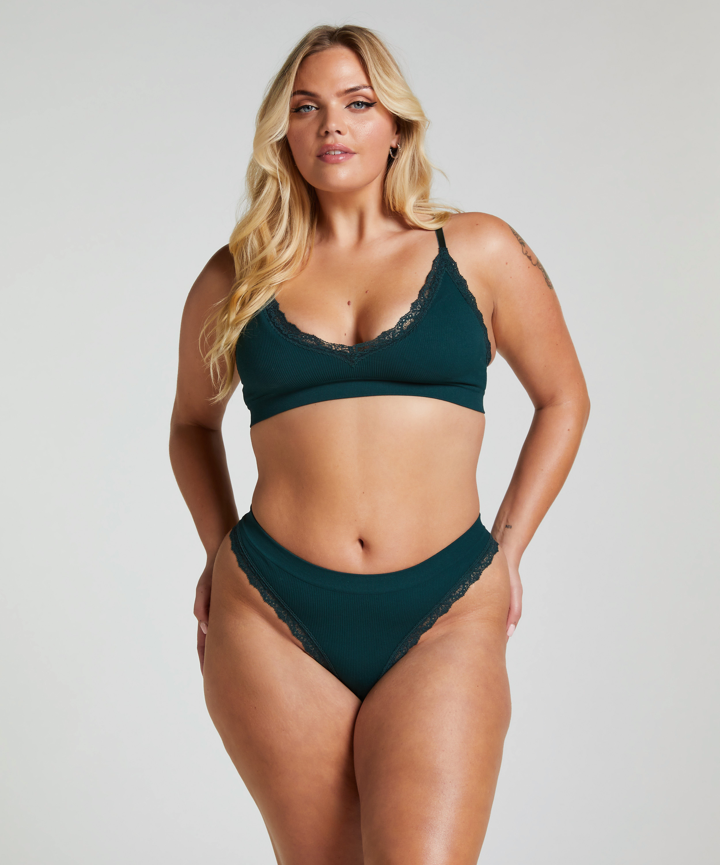 Lola Bralette, Green, main