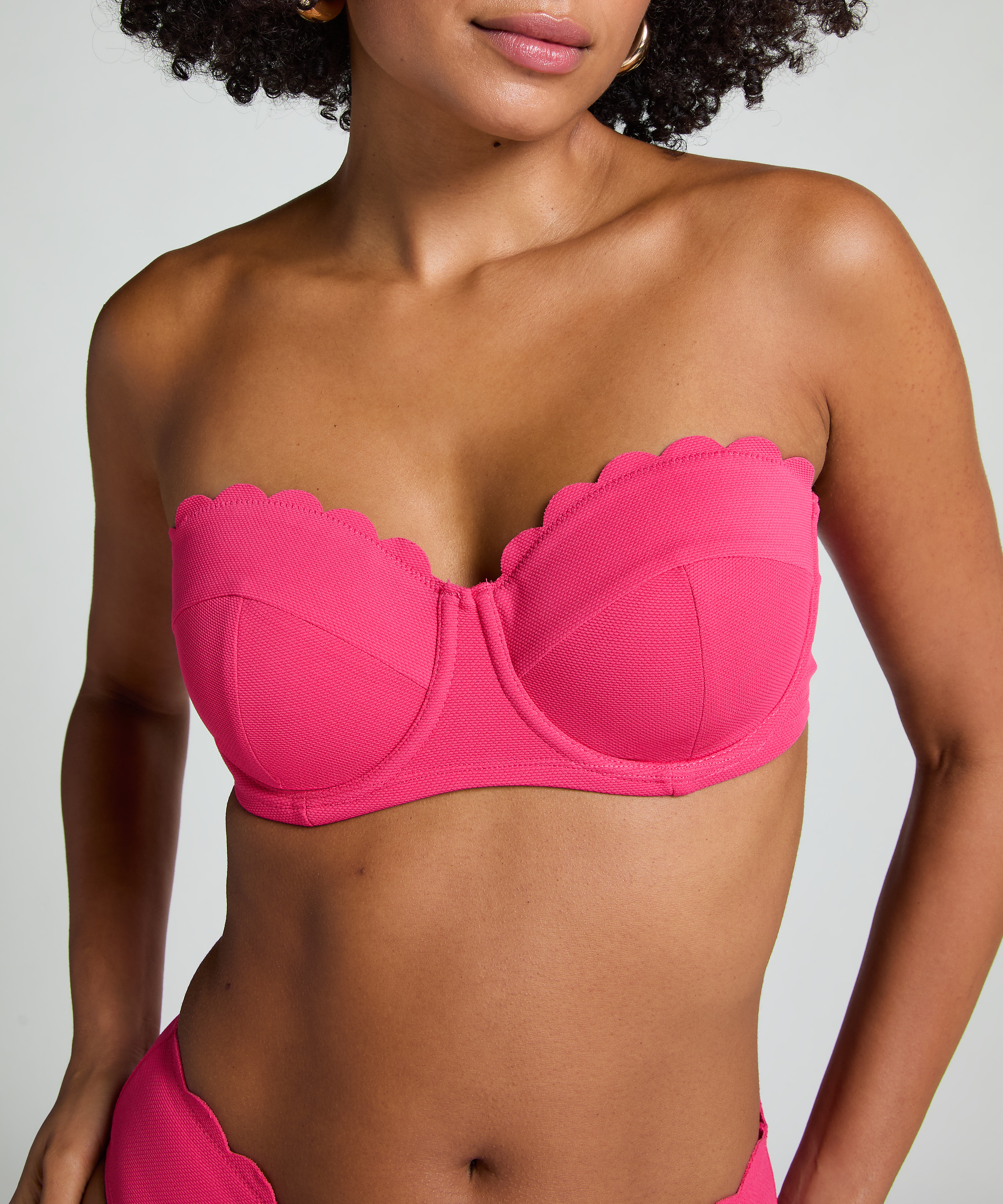 Scallop Padded Strapless Underwired Bikini Top Cup E +, Pink, main