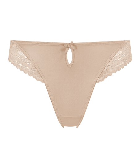 Maggie Brazilian, Brown