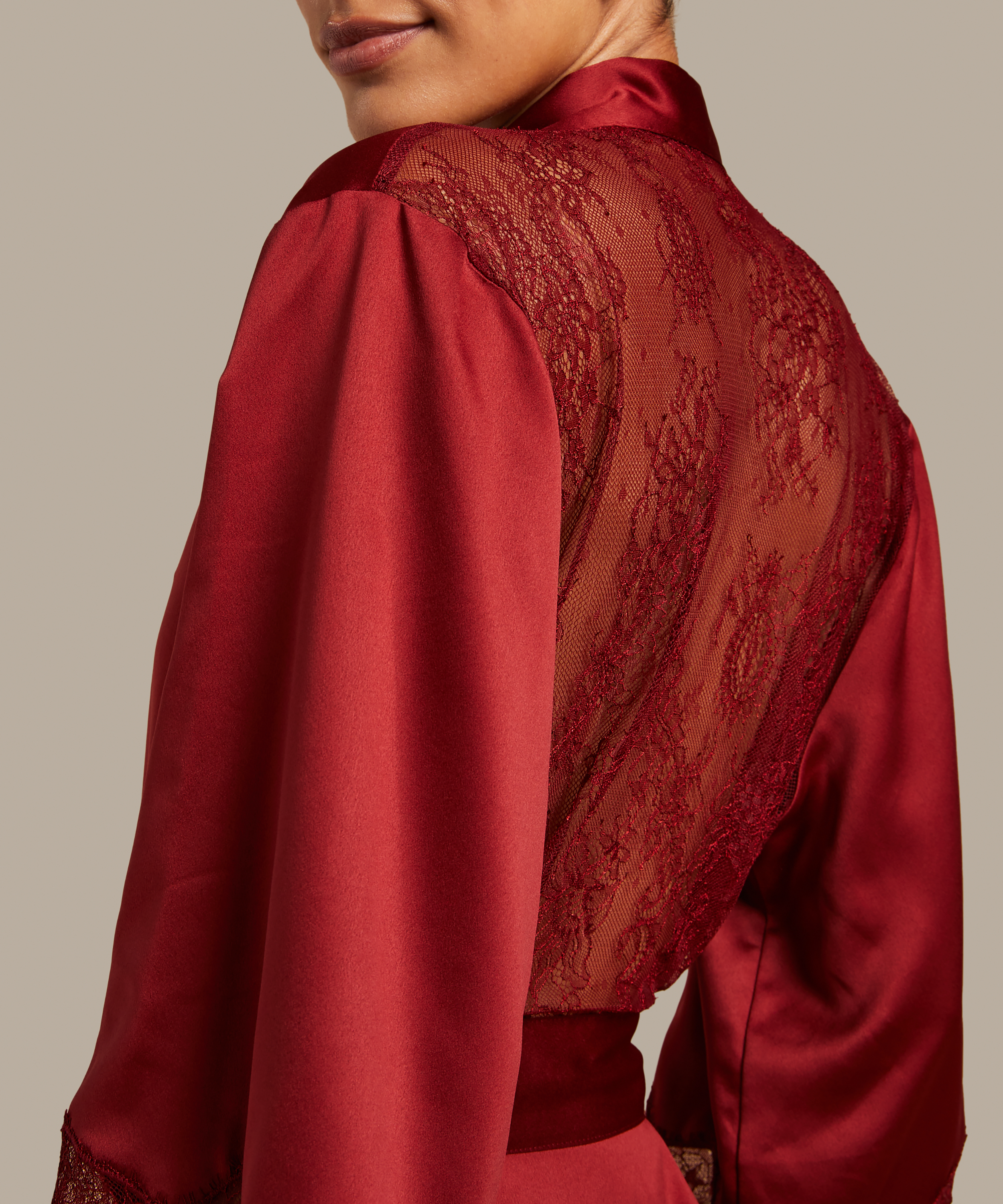 Camille Kimono, Red, main