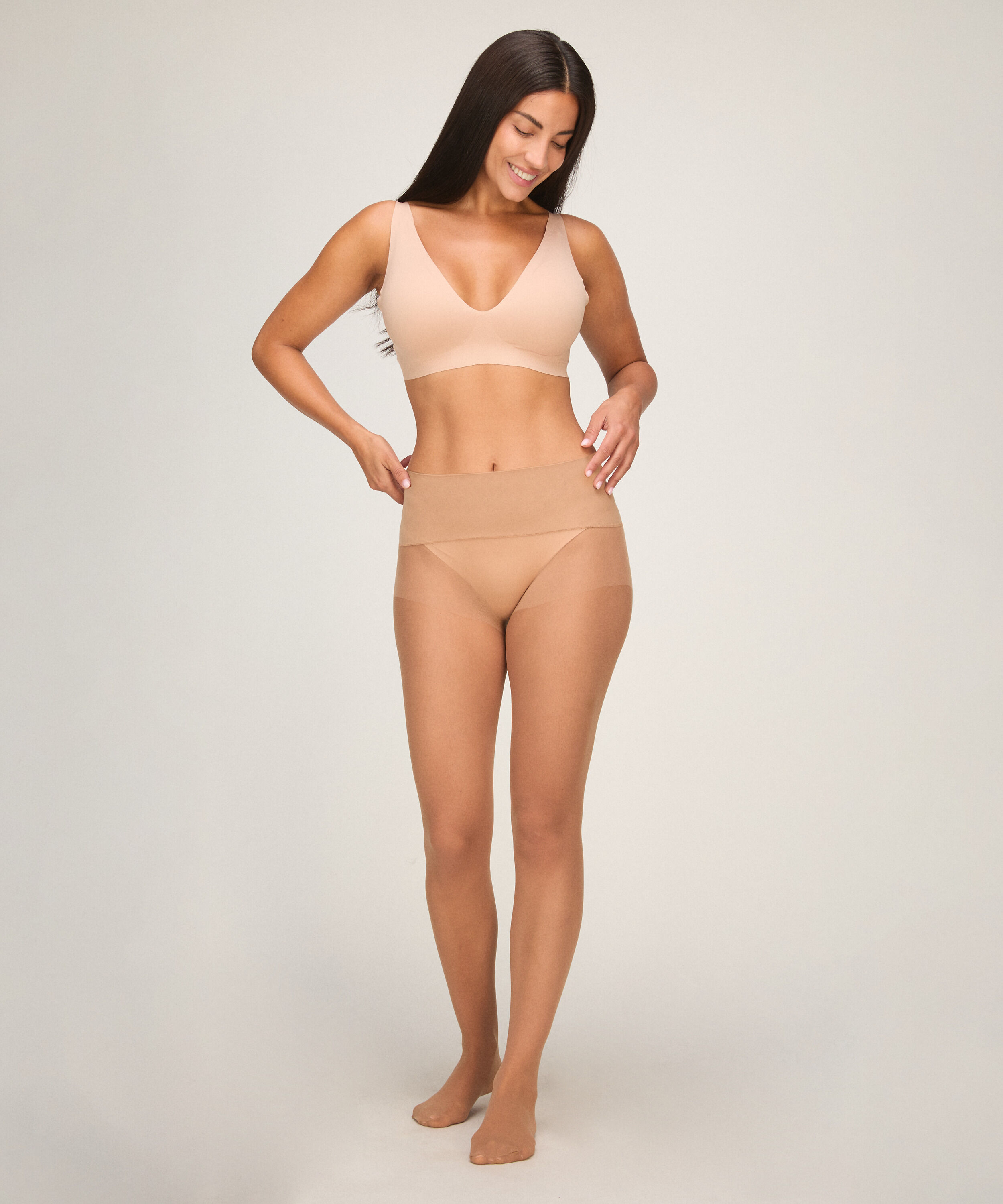 Tight 20 Denier Seamless Velver Touch