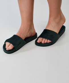 Fake fur velour slippers, Green
