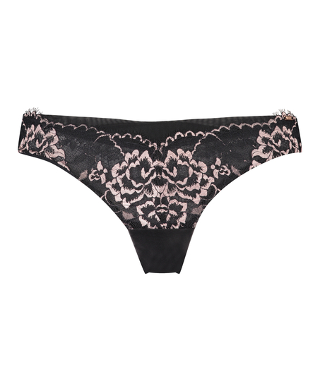 Maria Thong, Black