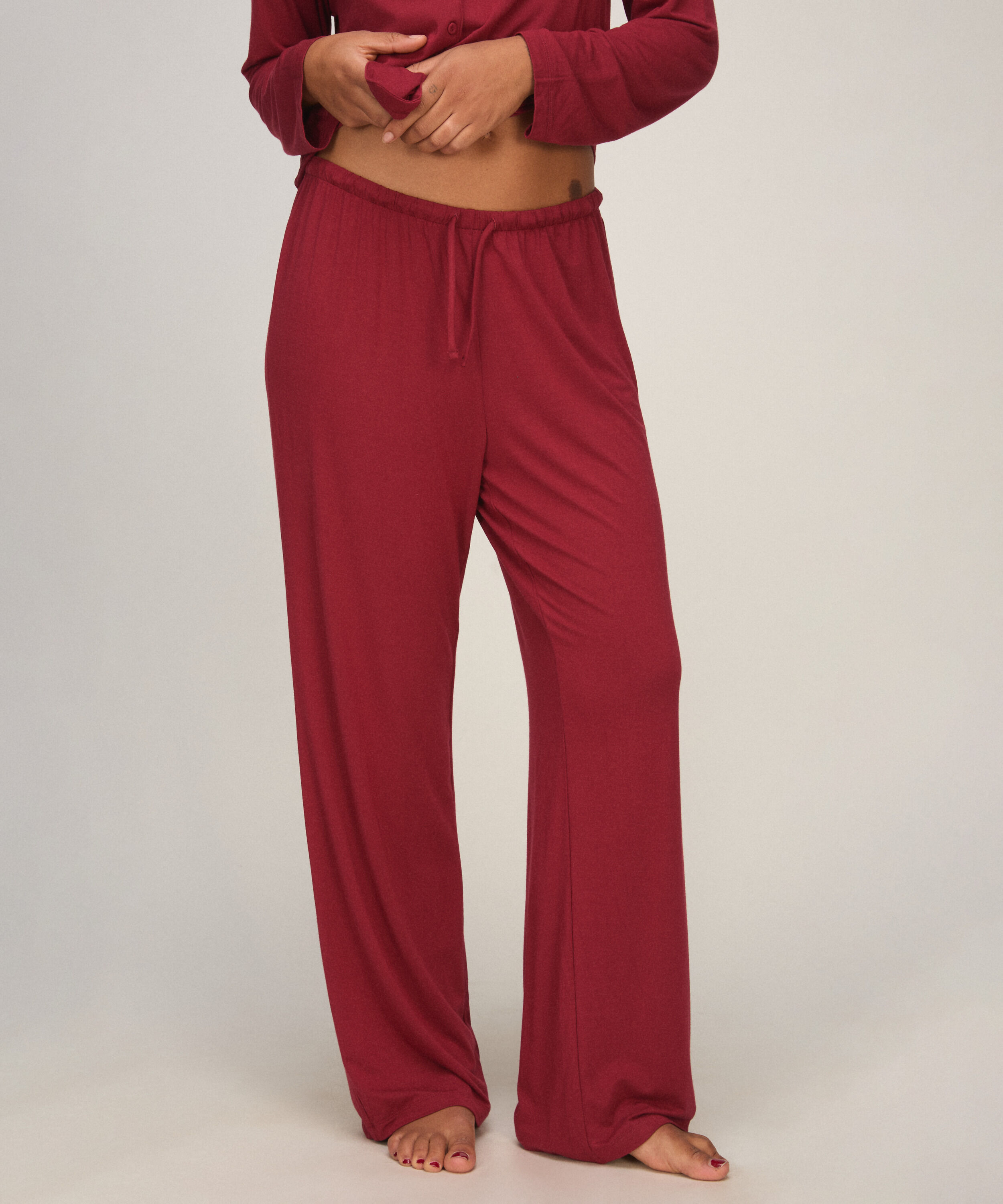 Essential Jersey Pants