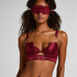 Marjolein Blindfold, Red