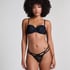 Irina Thong, Black
