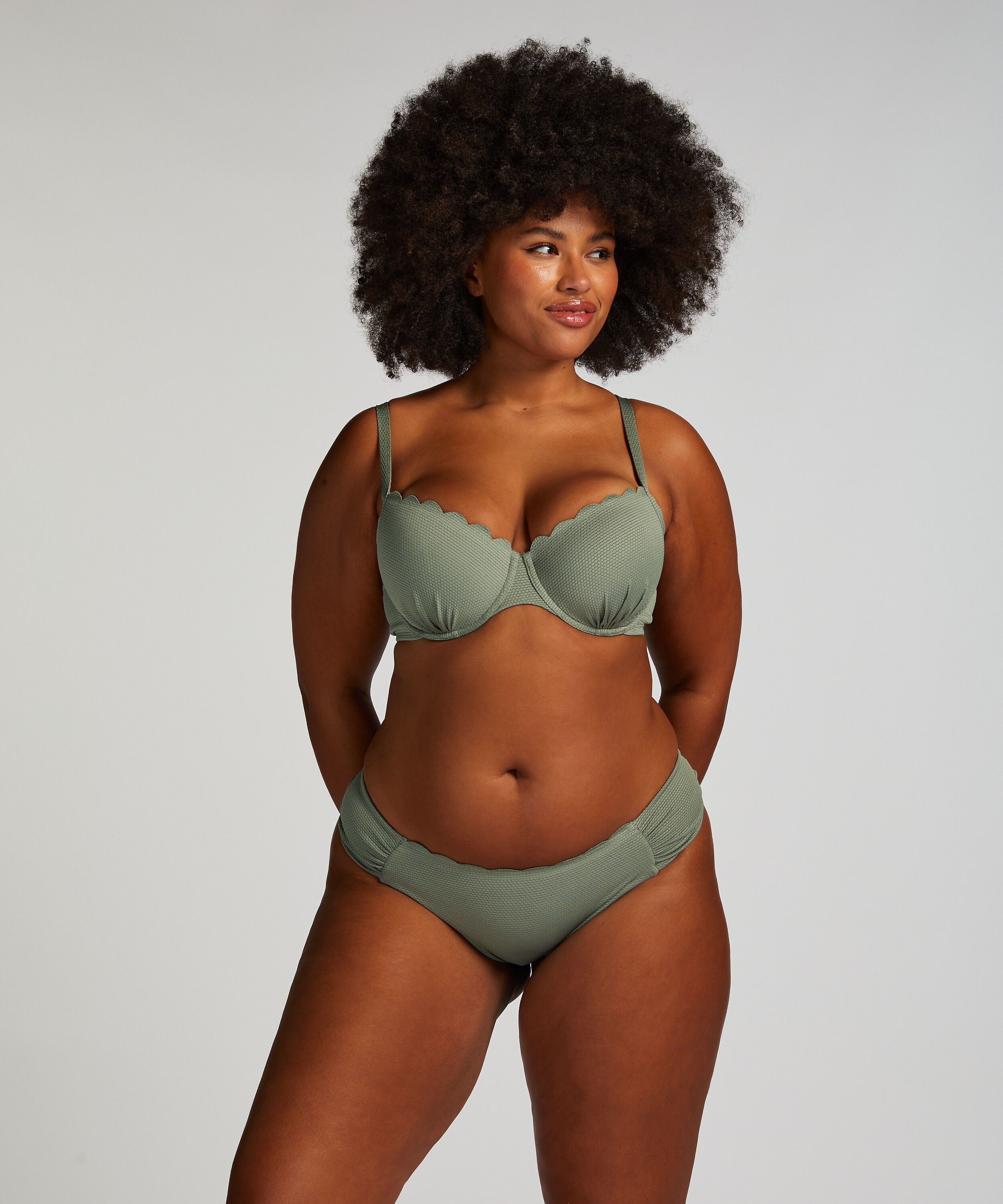 Scallop Rio Bikini Bottoms, Green