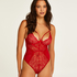 Isabelle Body, Red