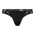Amelie Thong, Black