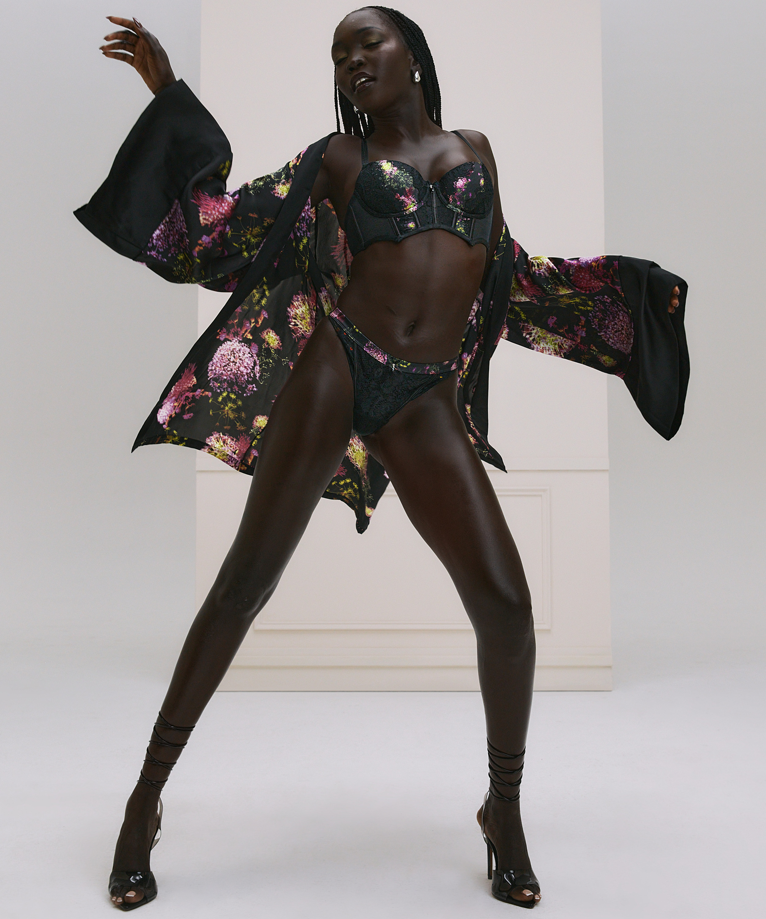 Satin Kimono, Black, main