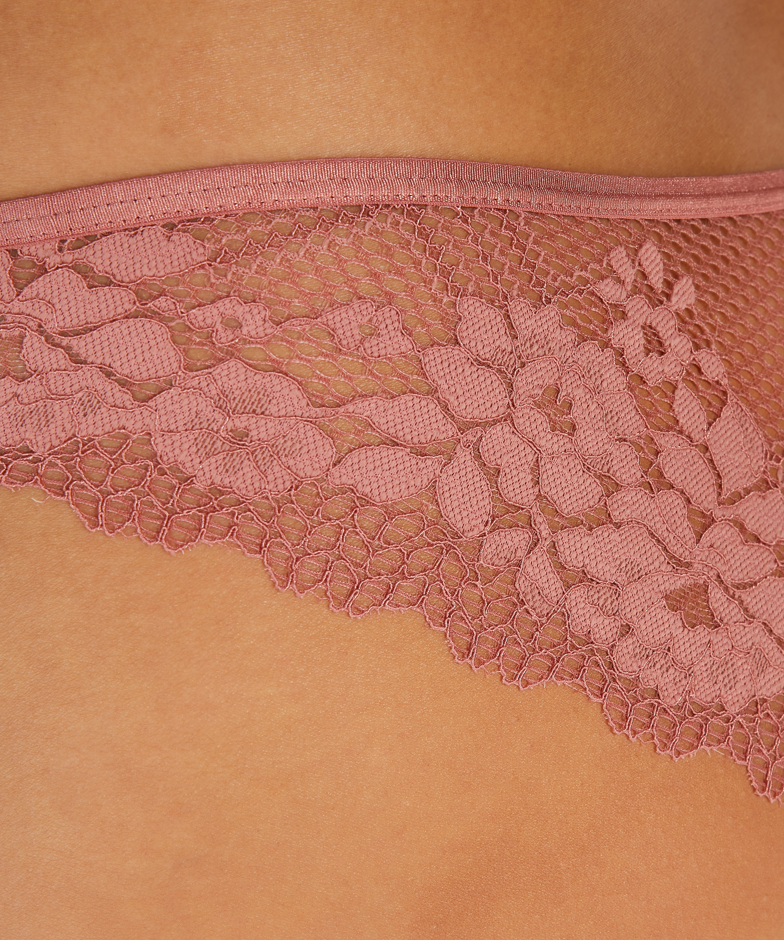 Bruna Brazilian, Pink, main