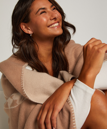 Leonie Cuddly Blanket, Brown