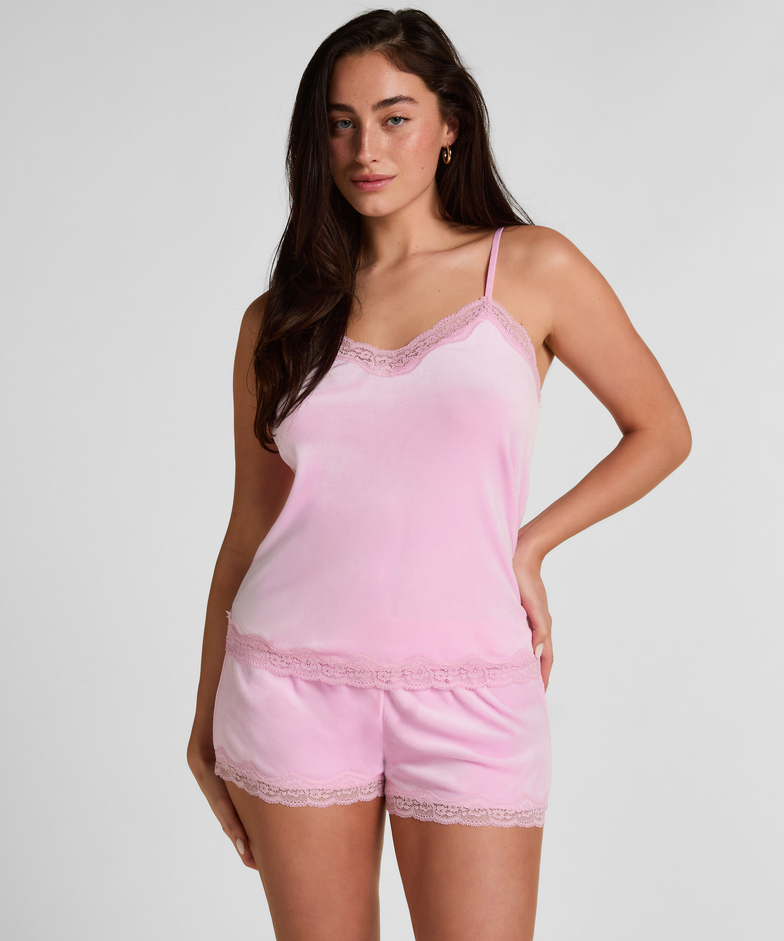 Short Velours Lace, Pink Short Velours Lace, Pink