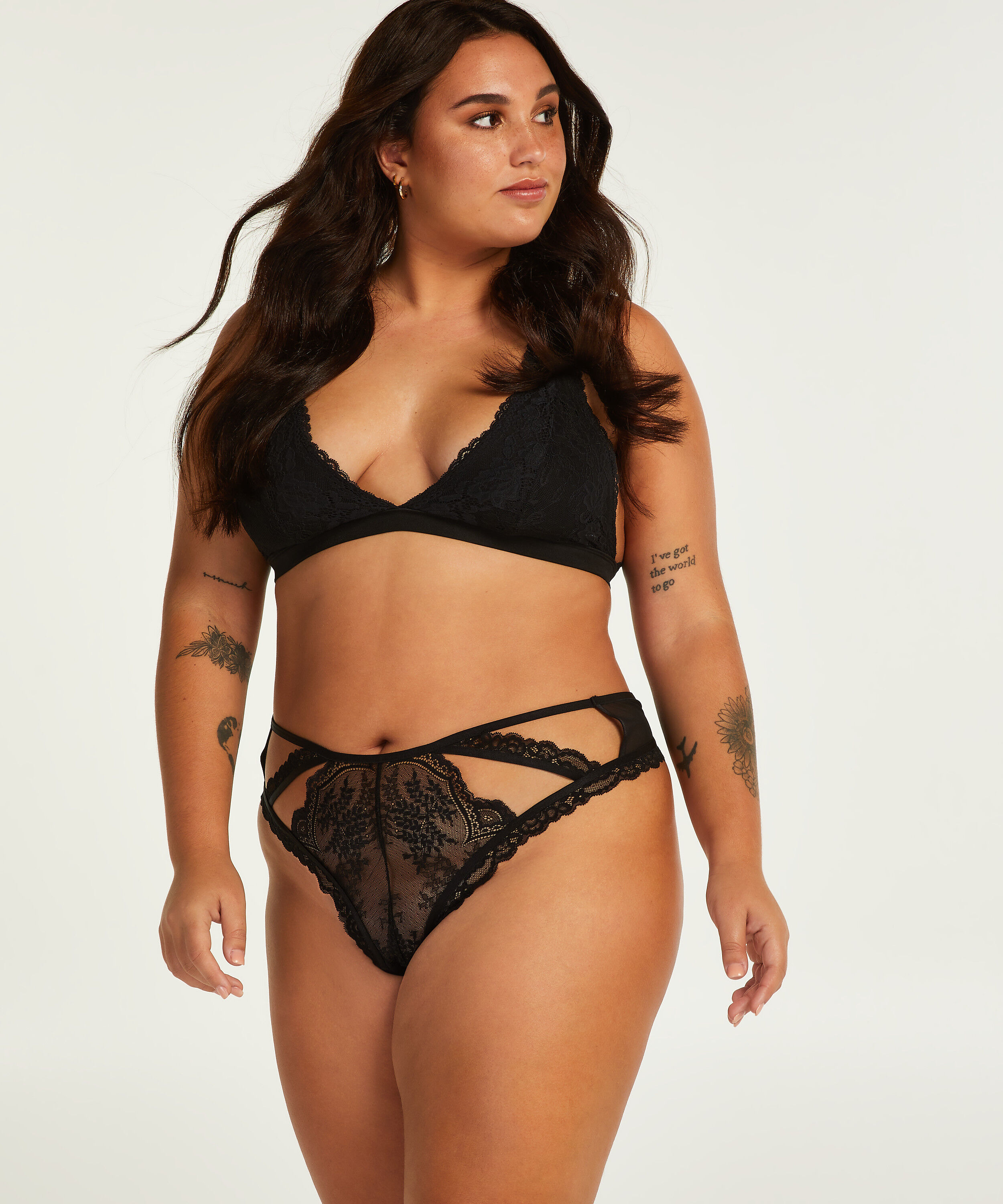 Cia Thong Curvy, Black