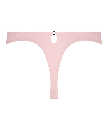 Andrea Thong, Pink