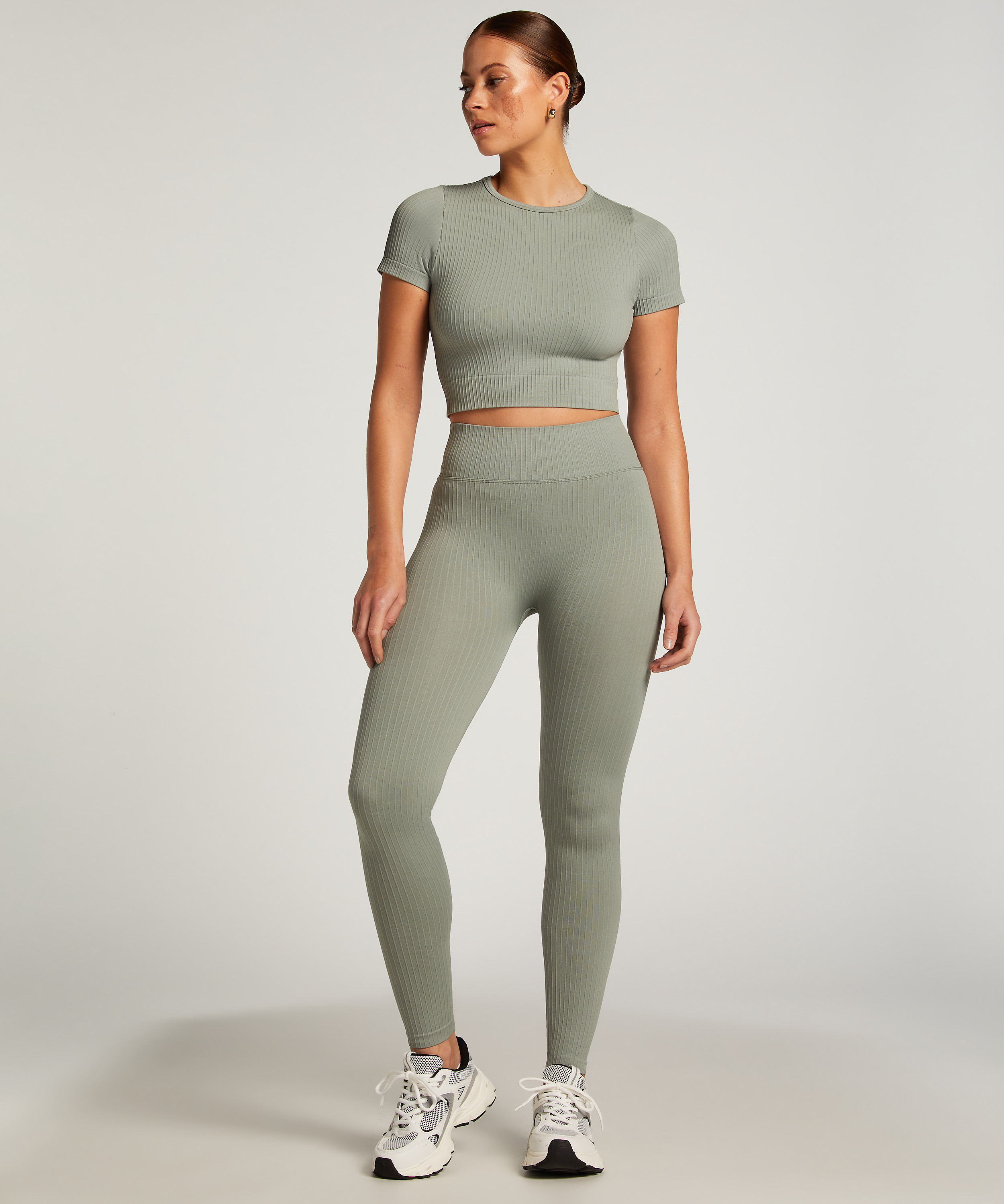 HKMX Seamless Sport Cropped Top, Green, main