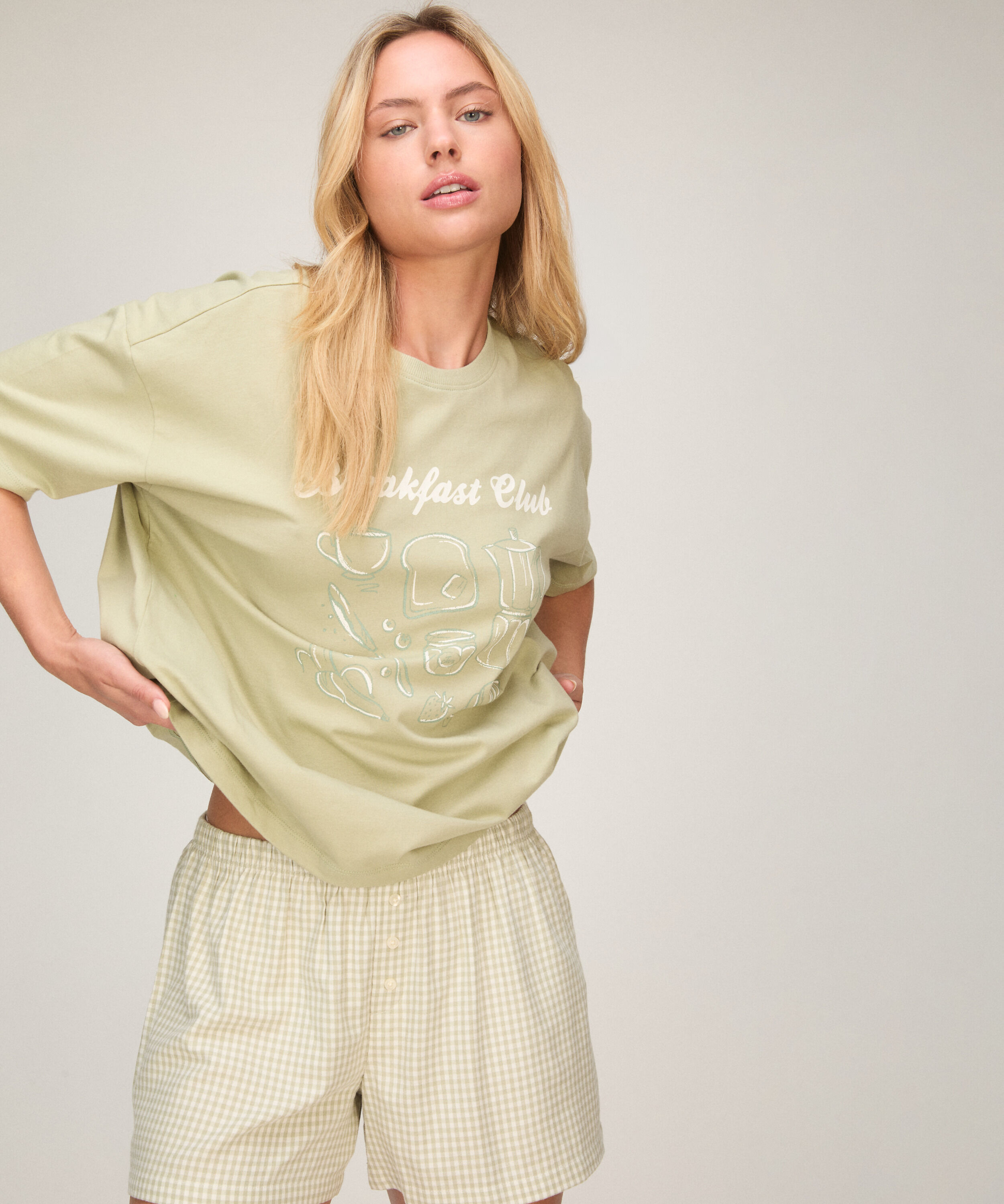 Pyjama Set with Short and T-shirt, Green Pyjama Set with Short and T-shirt, Green