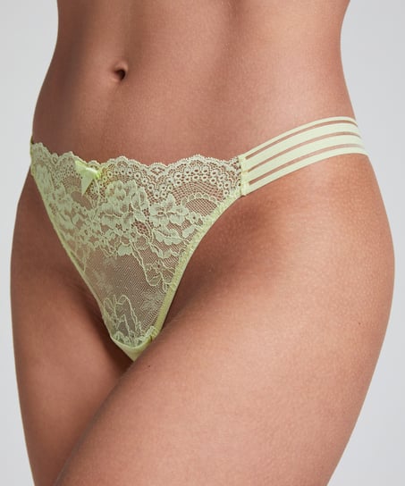 Sully Thong, Green