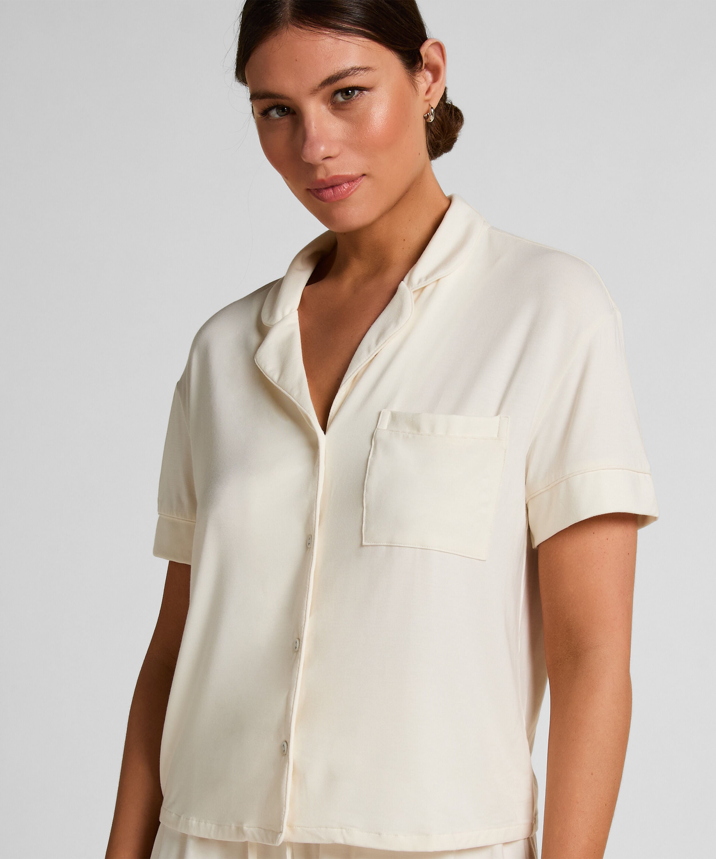 Essential Jersey Short-Sleeved Jacket, White Essential Jersey Short-Sleeved Jacket, White