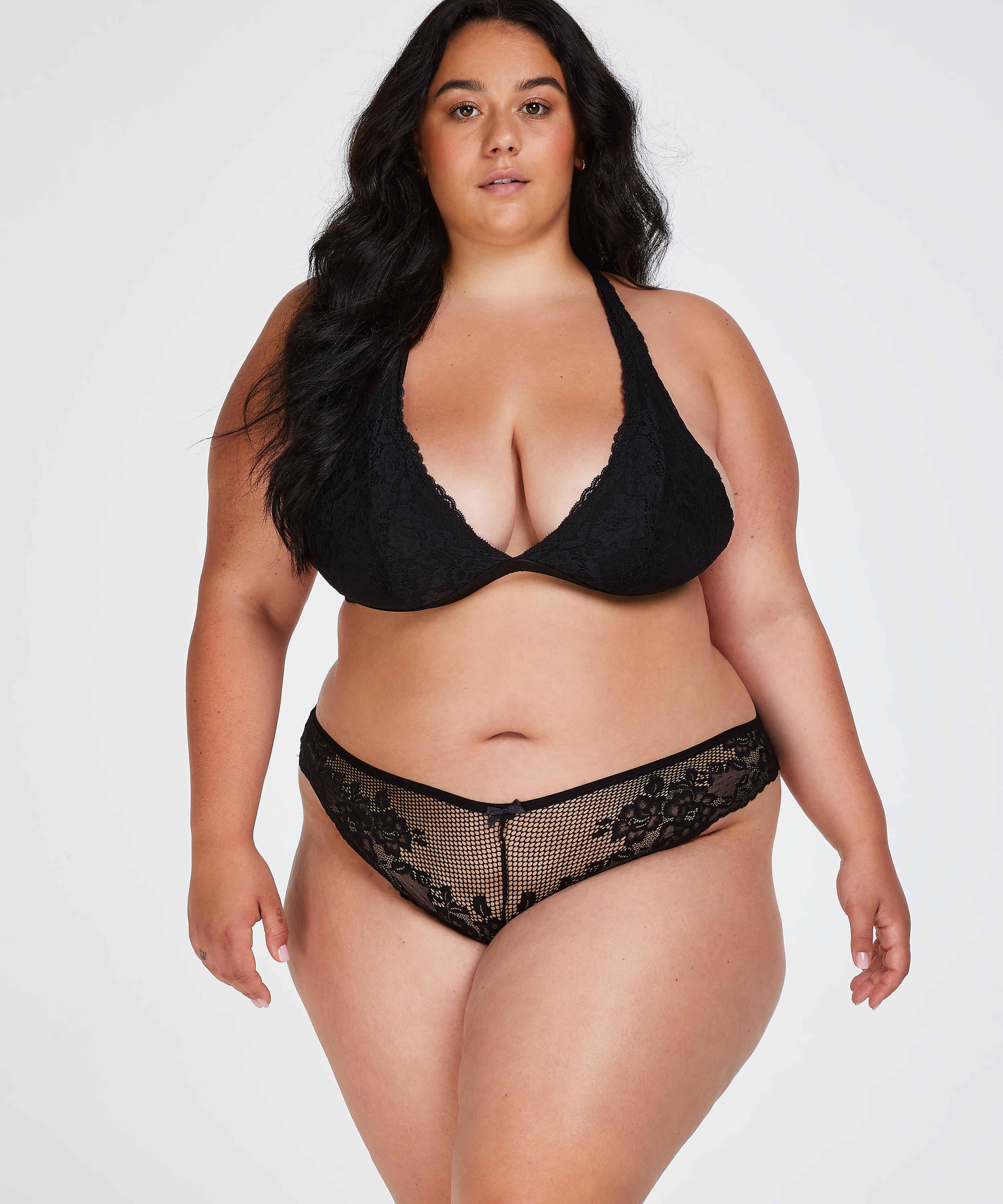 Bianca Brazilian, Black, main