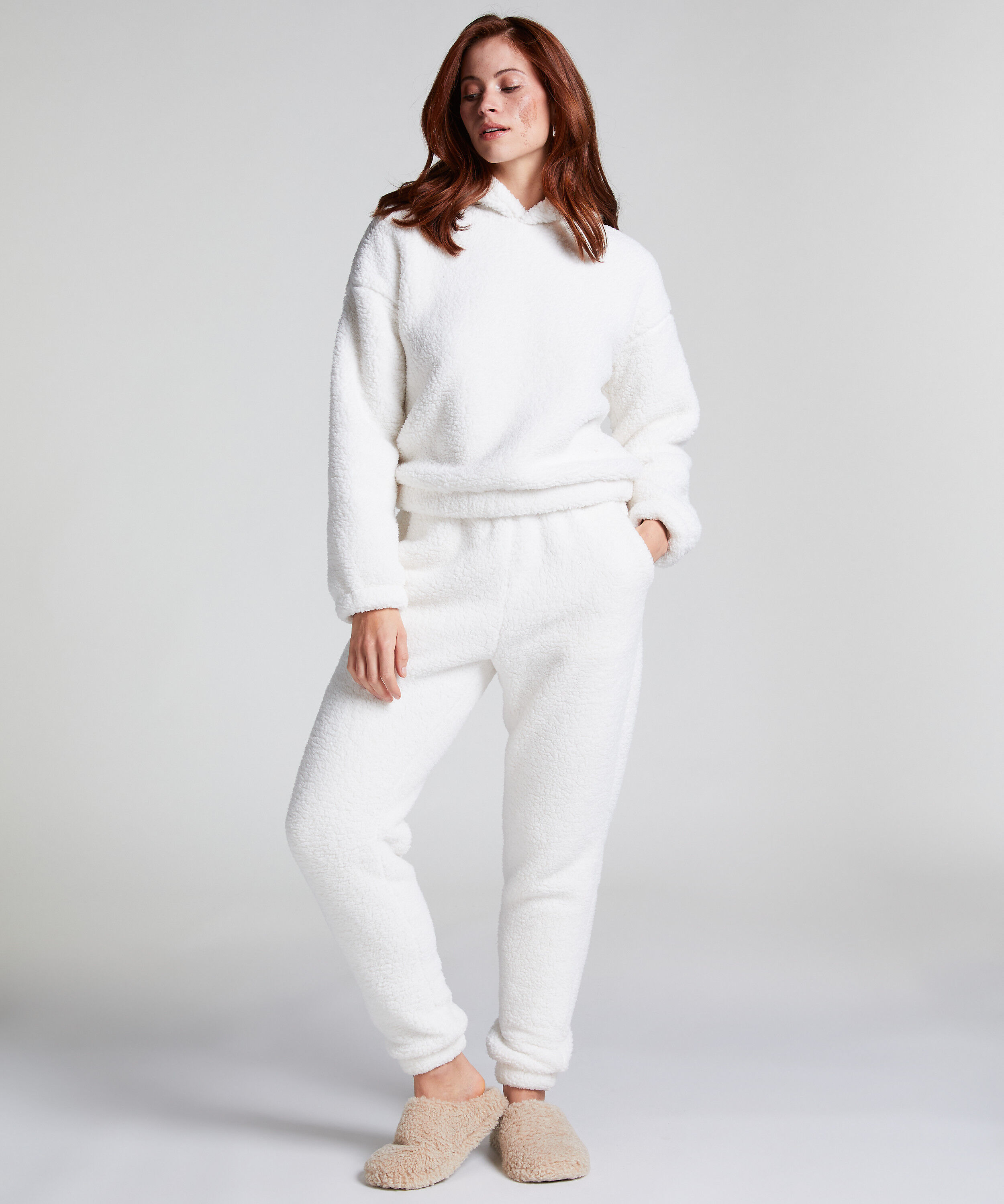 Snuggle Fleece Joggers, White