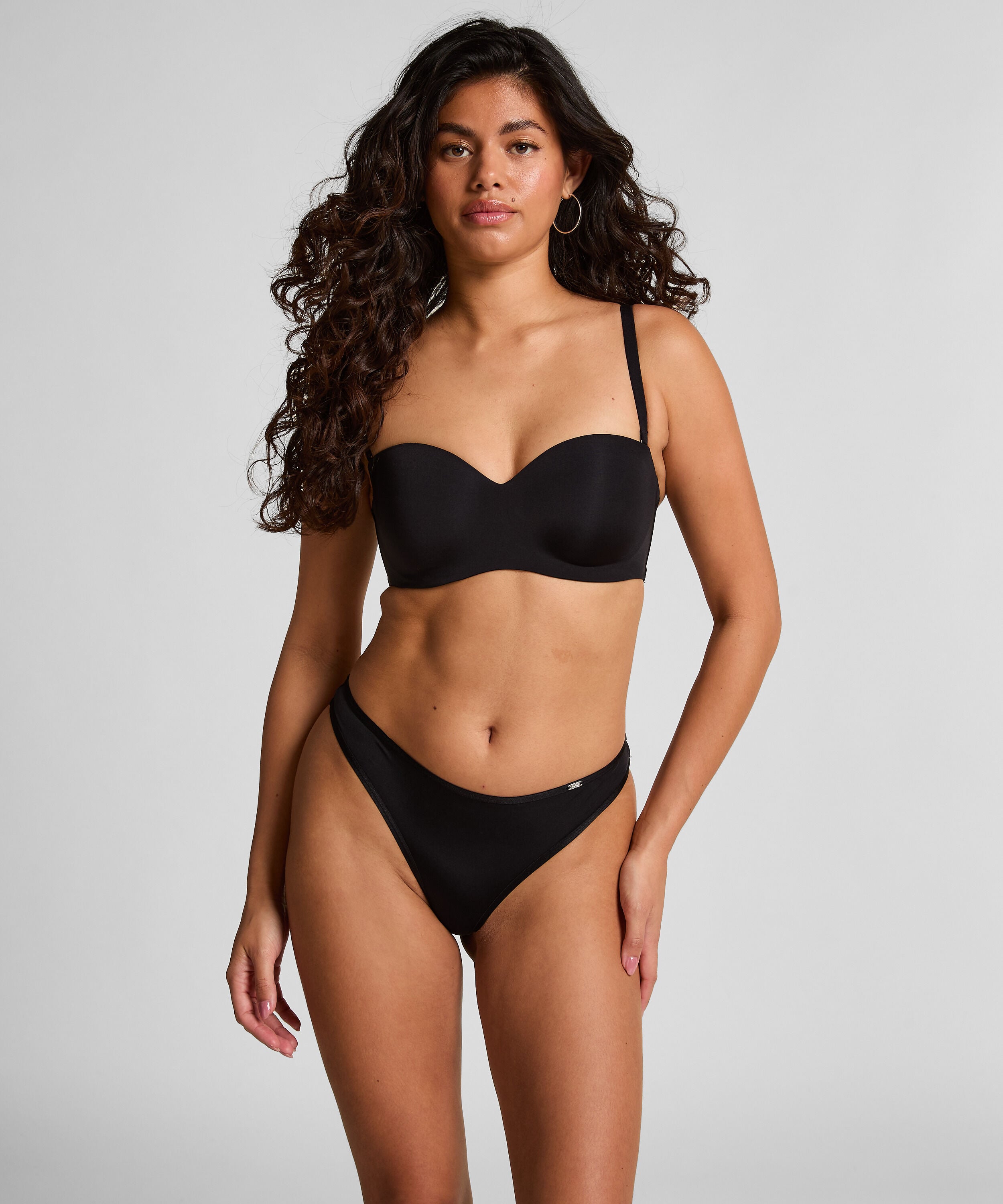 Smooth Padded Underwired Strapless Push-Up Bra
