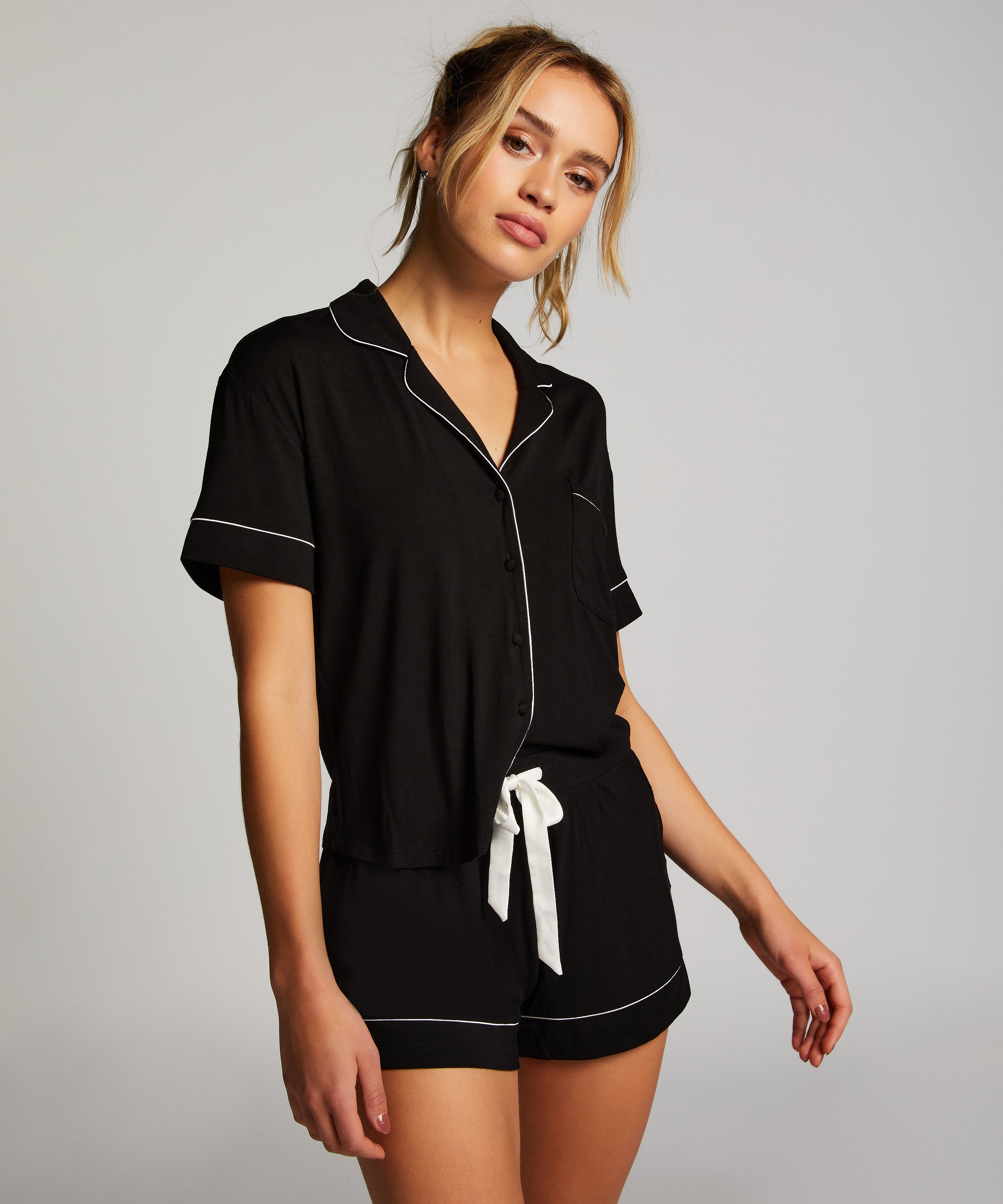 Essential Jersey Short-Sleeved Jacket, Black, main