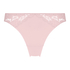 Andrea Thong, Pink