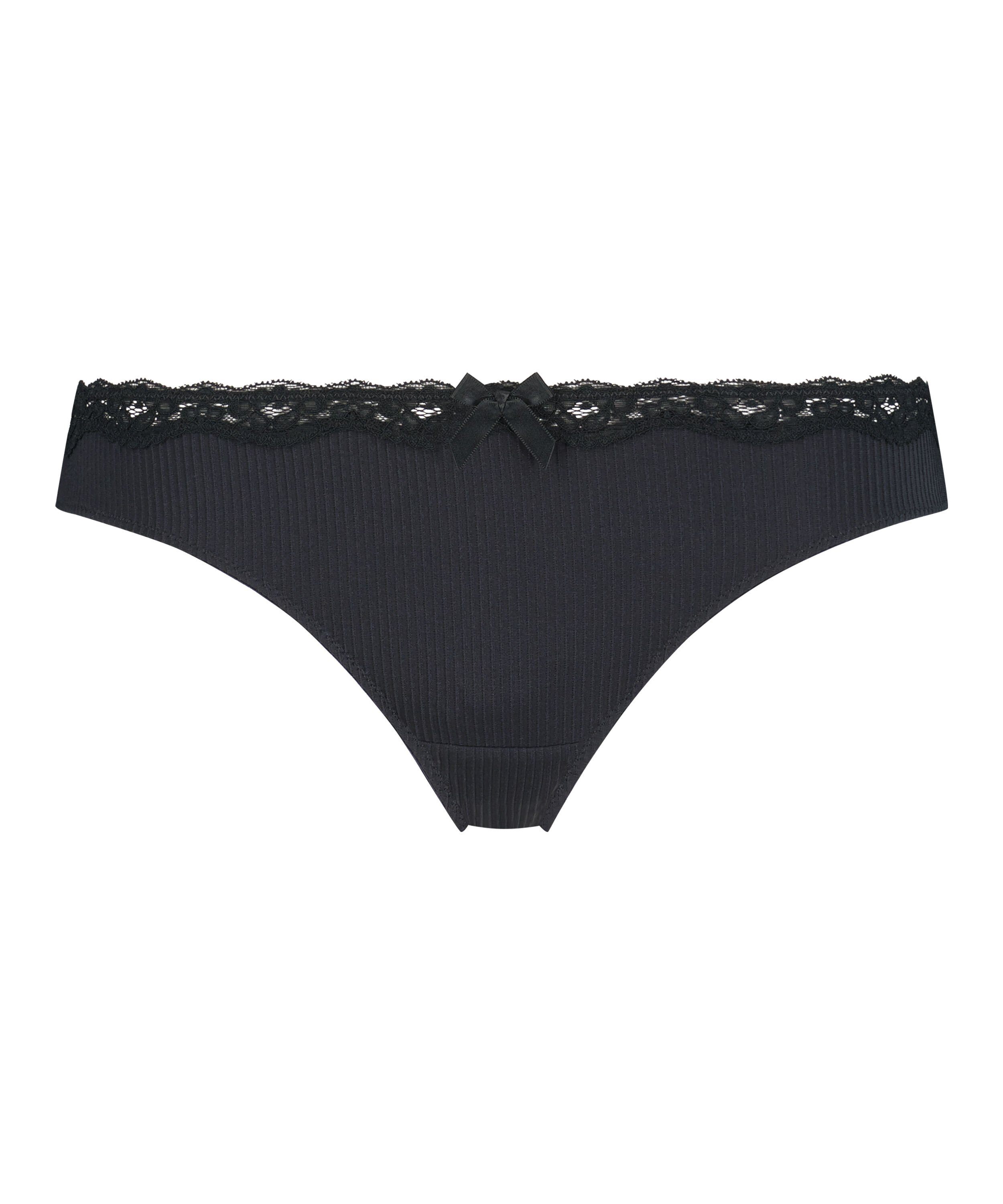 Lola Thong, Black
