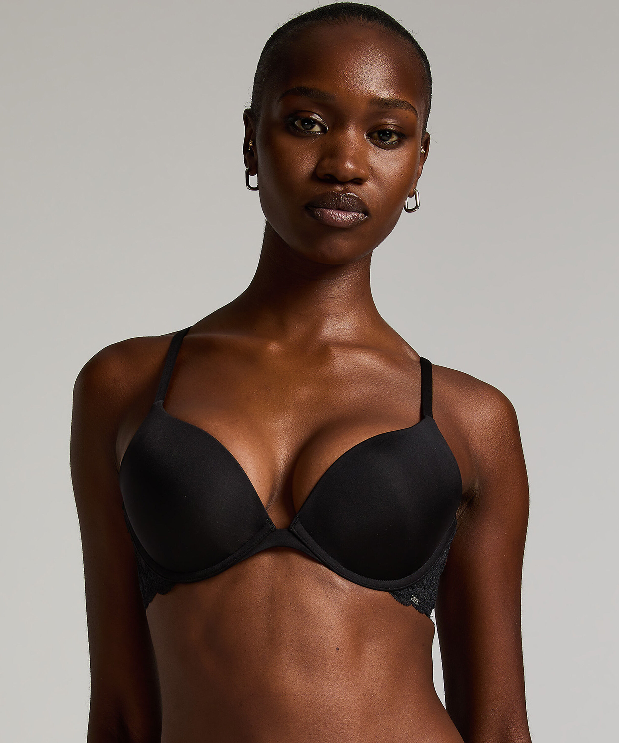 Angie Padded Underwired Push-Up Bra, Black Angie Padded Underwired Push-Up Bra, Black