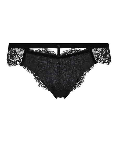 Raine Brazilian, Black