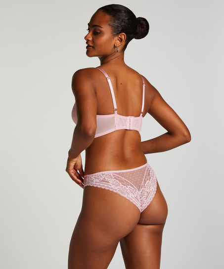 Sylvie Brazilian, Pink