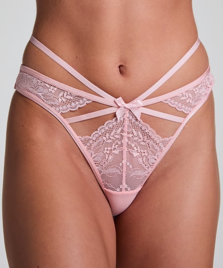 Wera Thong, Pink