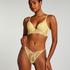 Sali Thong, Yellow