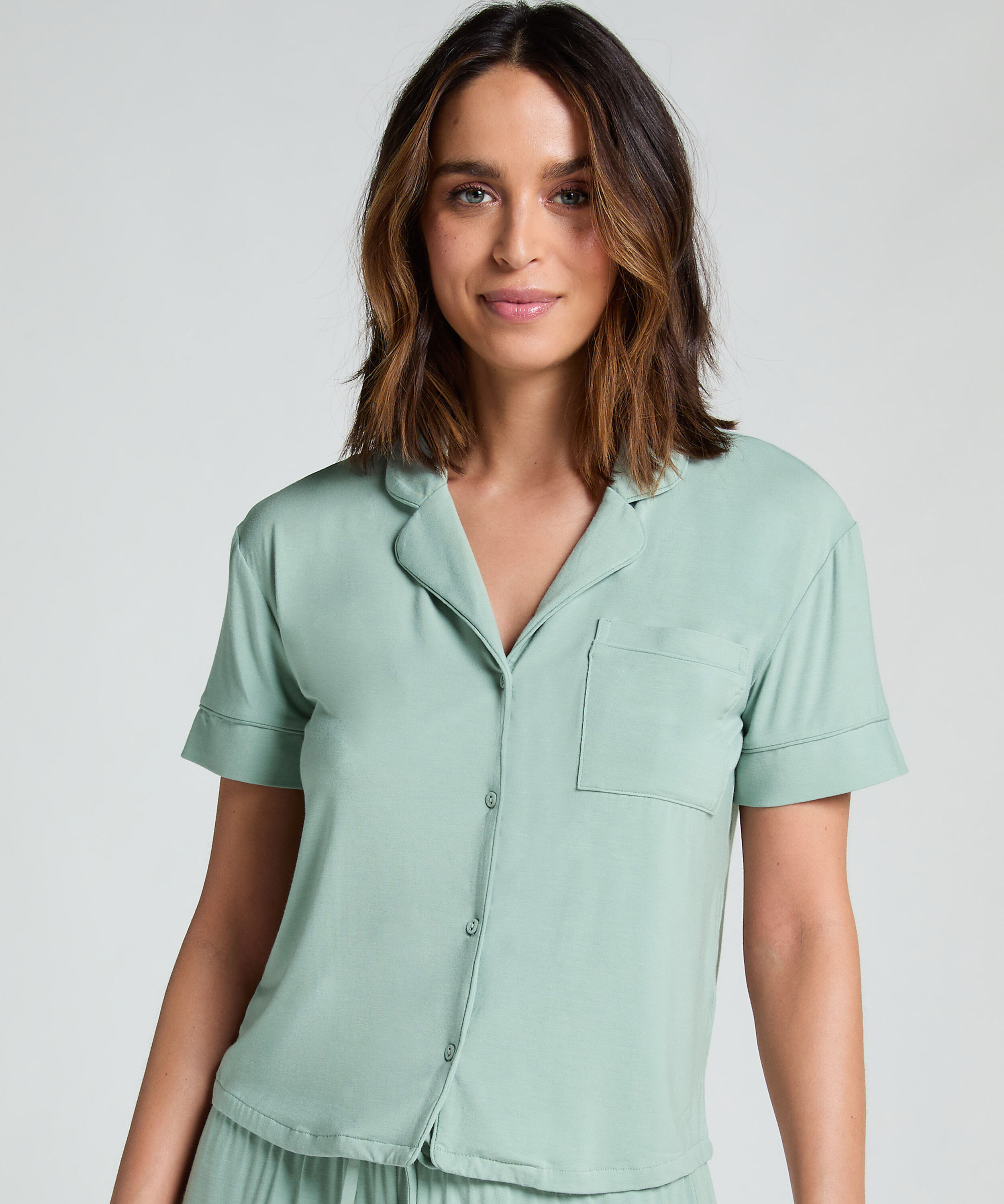 Essential Jersey Short-Sleeved Jacket, Green