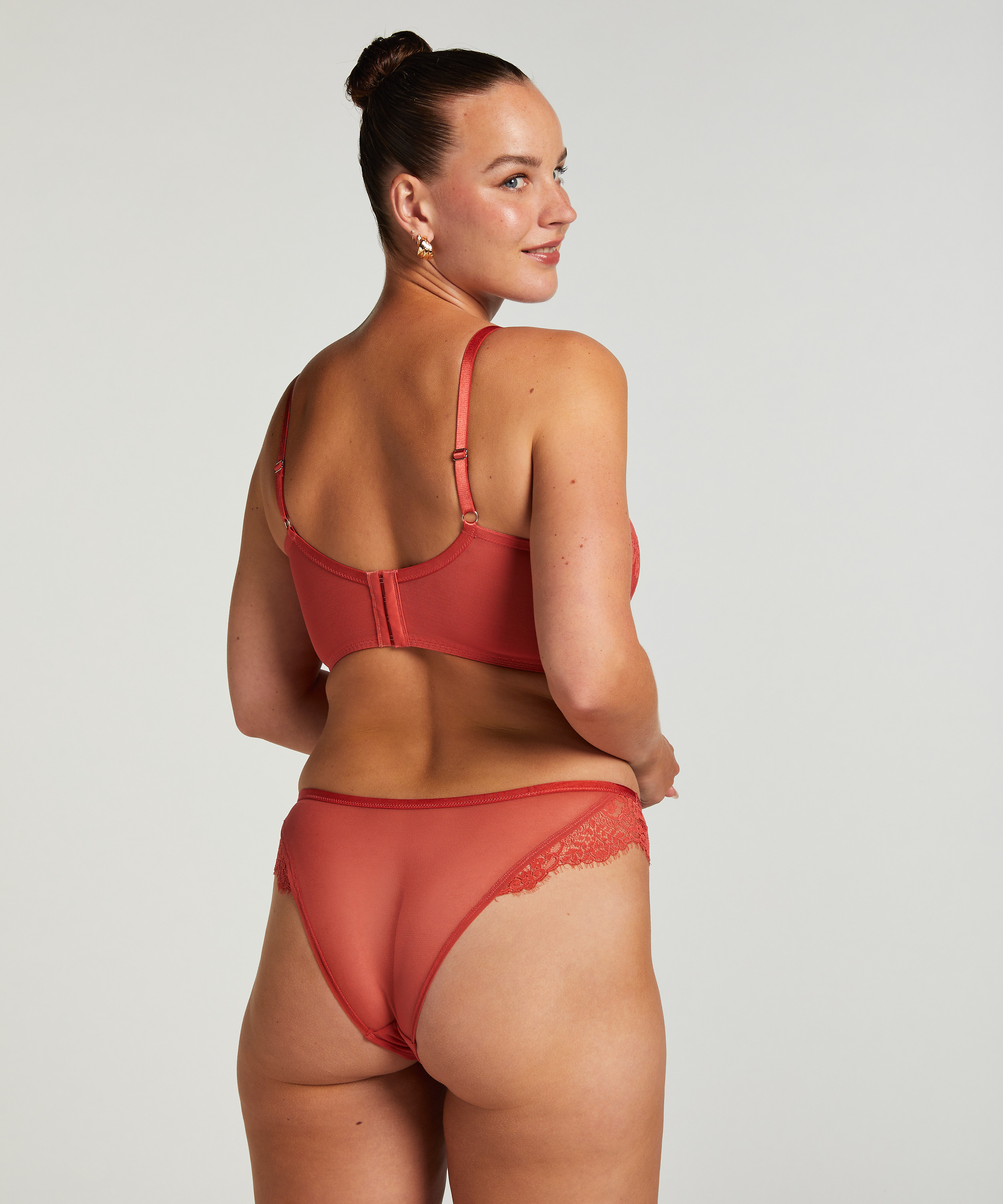 Arabella brazilian, Red, main